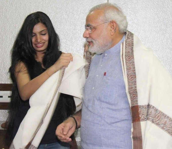 Avni Modi with Narendra modi