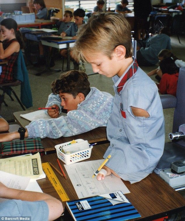 Nick Vujicic life as a child in School